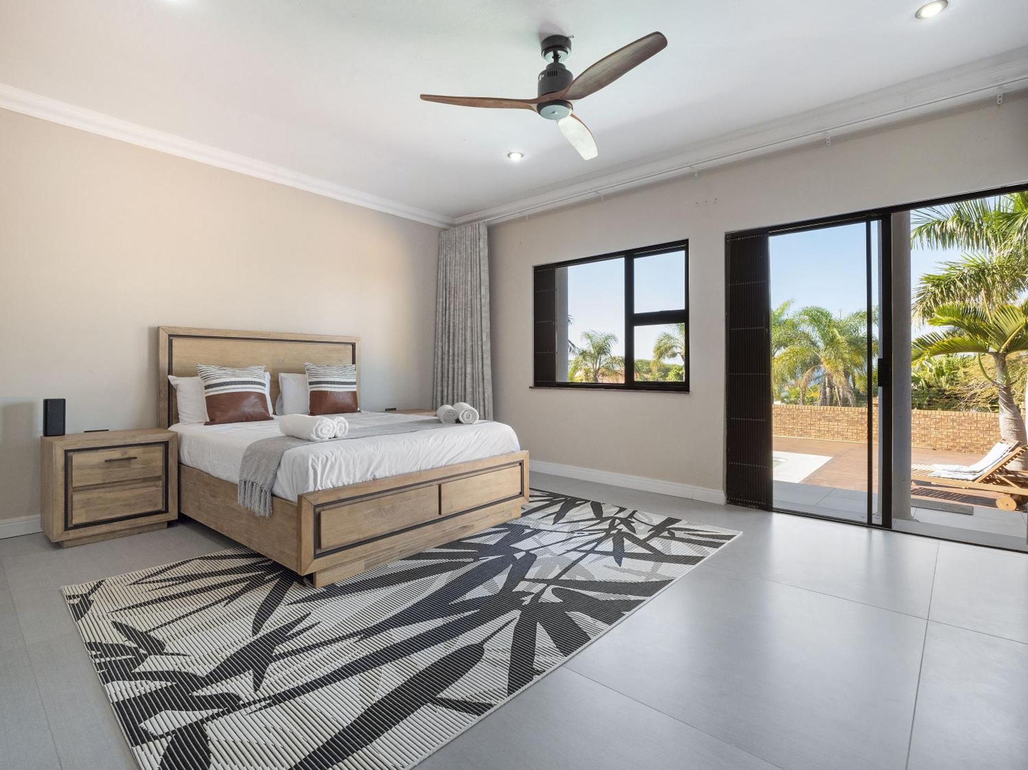 Villa One On Chelsea Durban Esterno foto