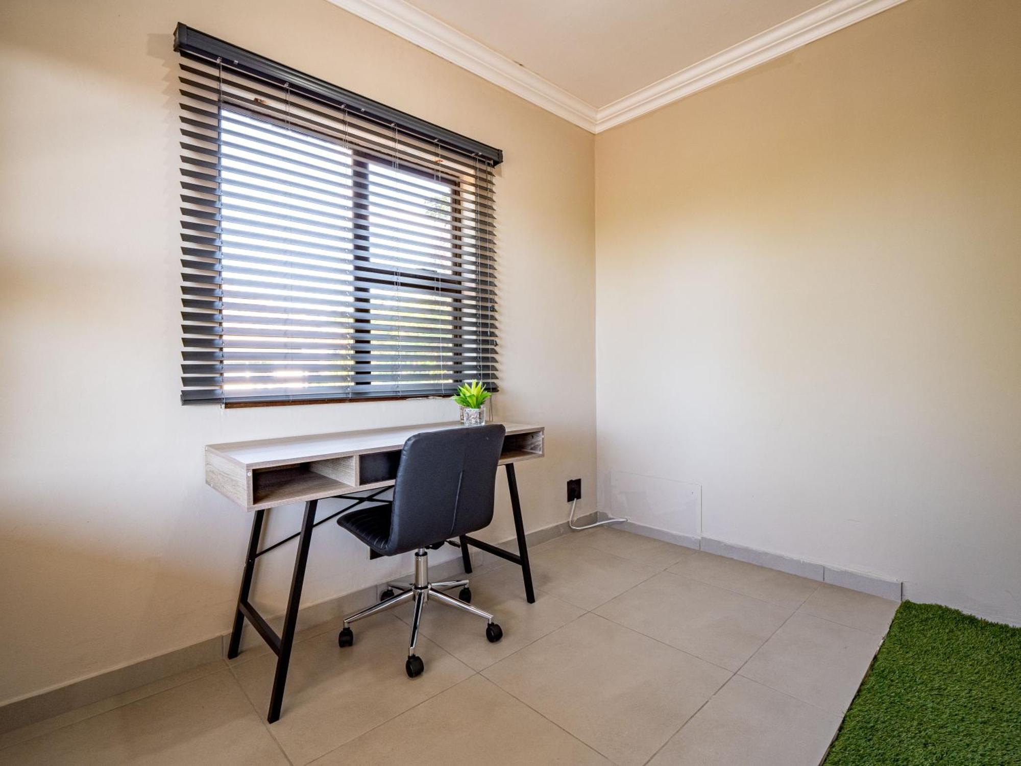 Villa One On Chelsea Durban Esterno foto